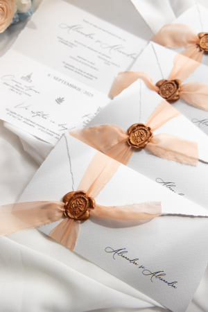 Invitatie de nunta Regina [4]