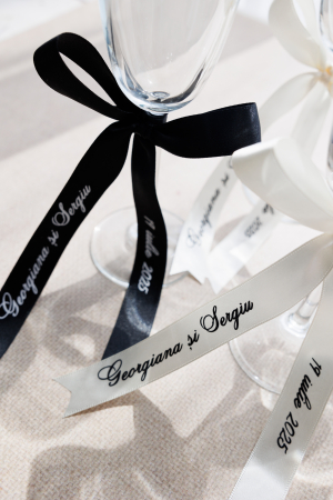 Set de 2 pahare miri cu panglica personalizata [5]