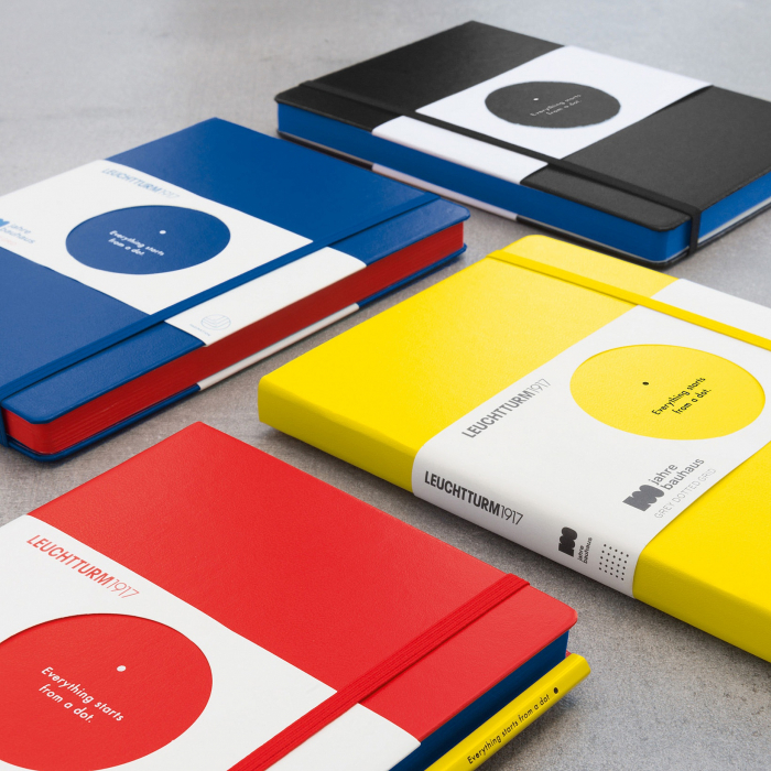 CAIET A5 PUNCTAT COP. RIGIDA ALBASTRU ROYAL BAUHAUS LEUCHTTURM [5]