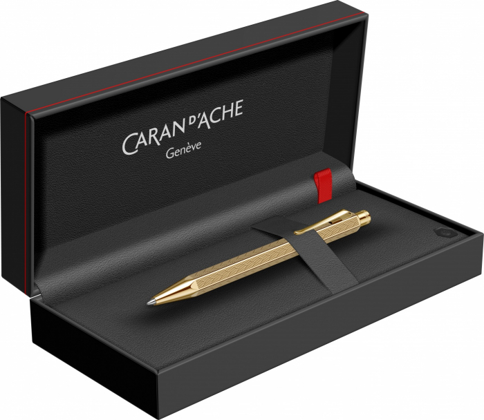 Pix Ecridor CHEVRON GT Caran d’Ache [2]