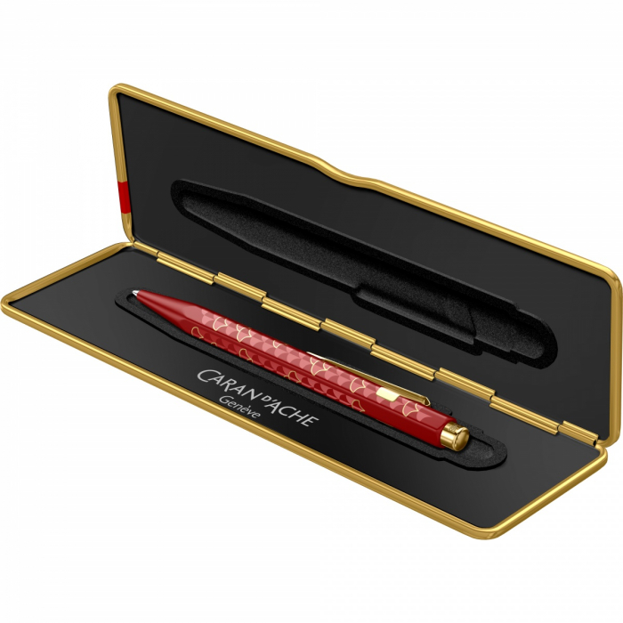 Pix 849 SE Dragon Burgundy etui metalic, Caran D'ache [4]