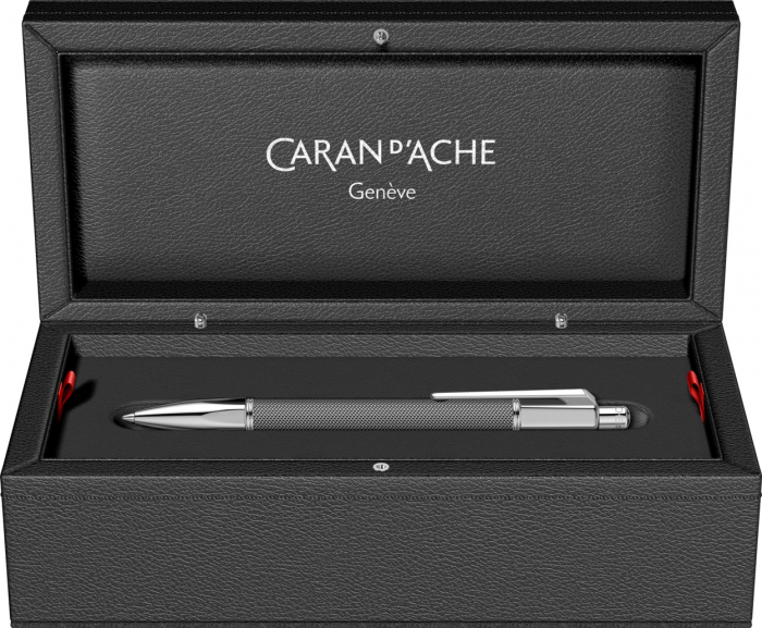 Pix Varius Ivanhoe SRT Caran d'Ache [7]