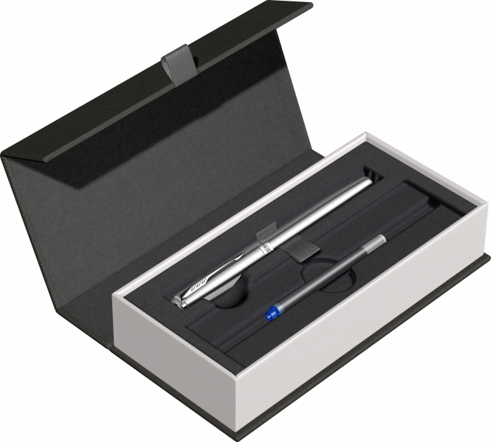 Roller Parker Sonnet Royal Stainless Steel PDT [2]