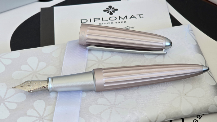 Stilou Aero Antique Rose, Diplomat [7]