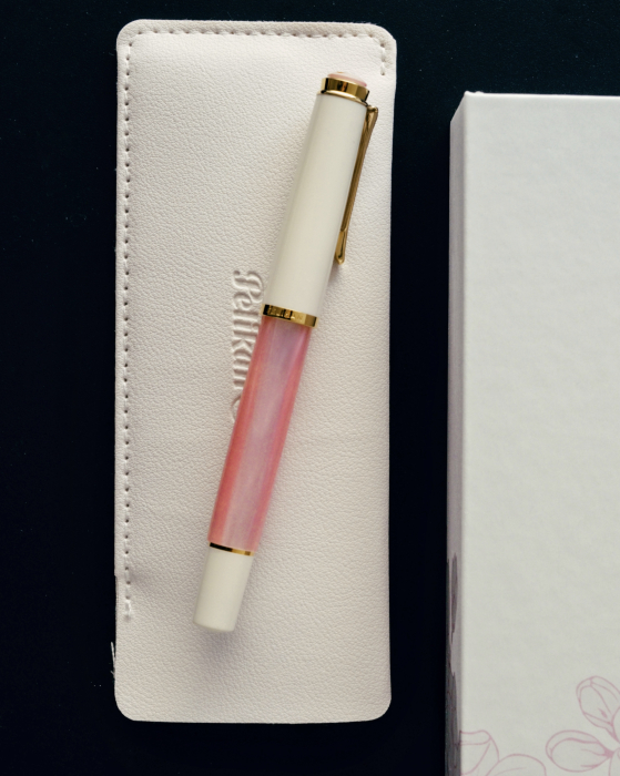 Stilou Classic M200 World Festival Cherry Blossom, Pelikan [14]
