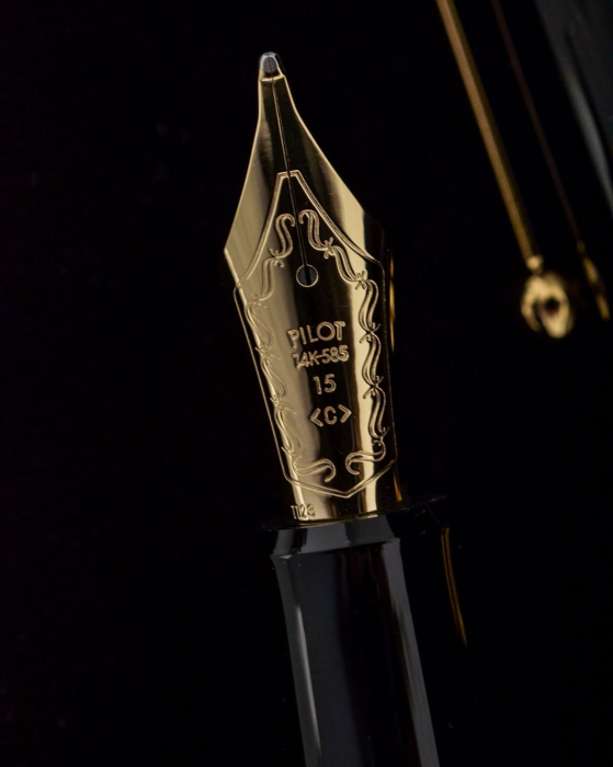 Stilou Custom 743 Black, Pilot [4]