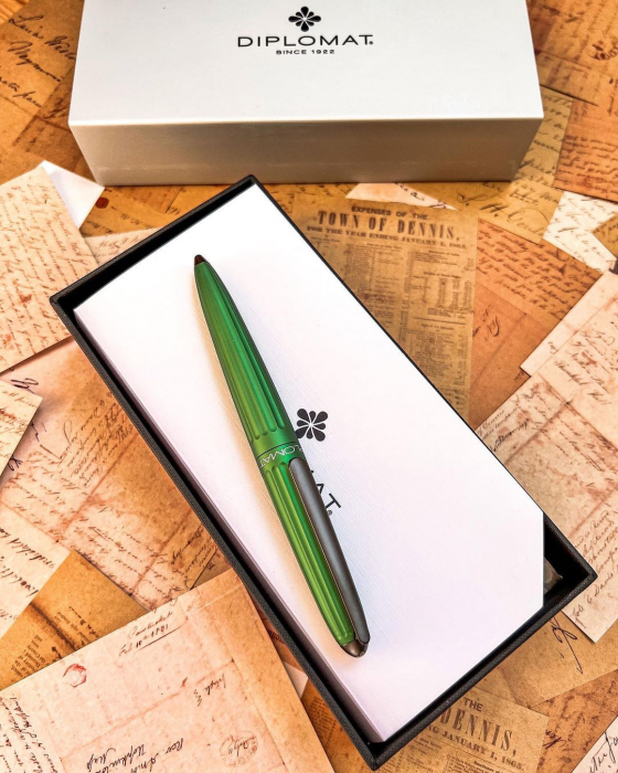 Stilou Aero Green, Diplomat [11]