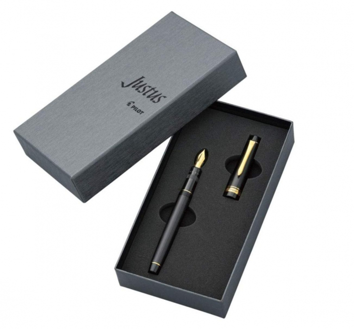 Stilou Justus 95 Black GT, Pilot [13]