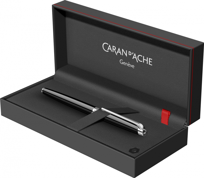 Stilou Slim Leman Ebony Black SRT 18k, Caran d'Ache [2]