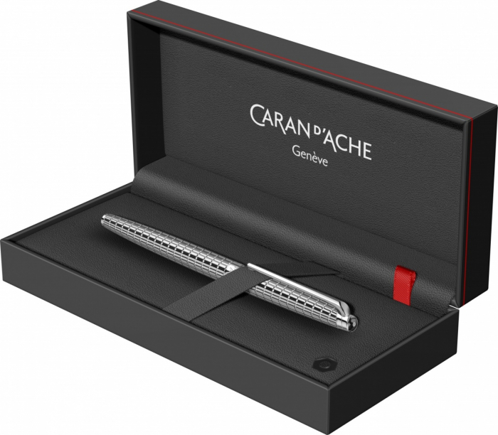 Stilou Slim Leman Lights SRT 18k, Caran d'Ache [2]