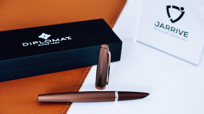 Stilou Viper Brown Guilloche F/M, Diplomat [3]