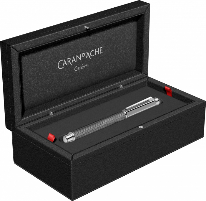 Stilou Varius Ivanhoe SRT, Caran d'Ache [4]