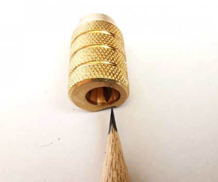 Ascutitoare Simpla din Alama Grenade, M+R [6]