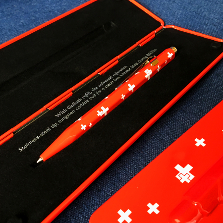 Pix Caran d'ache 849 Totally Swiss [6]