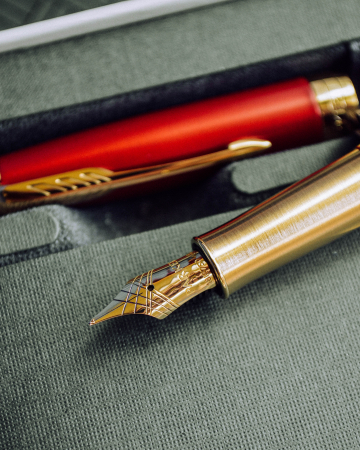 Stilou Sonnet Royal Red Lacquer GT 18K, Parker [7]