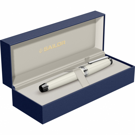 Stilou Pro Gear Ivory RHT, Regular Size 21K, Sailor [1]