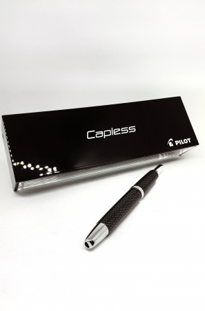 Stilou Capless Rhodium Trim Graphite Black RHT, Pilot [12]