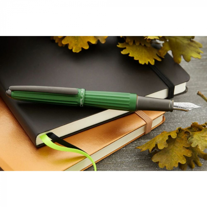 Fountain Pen Diplomat Aero Green Limited Edition M [6]