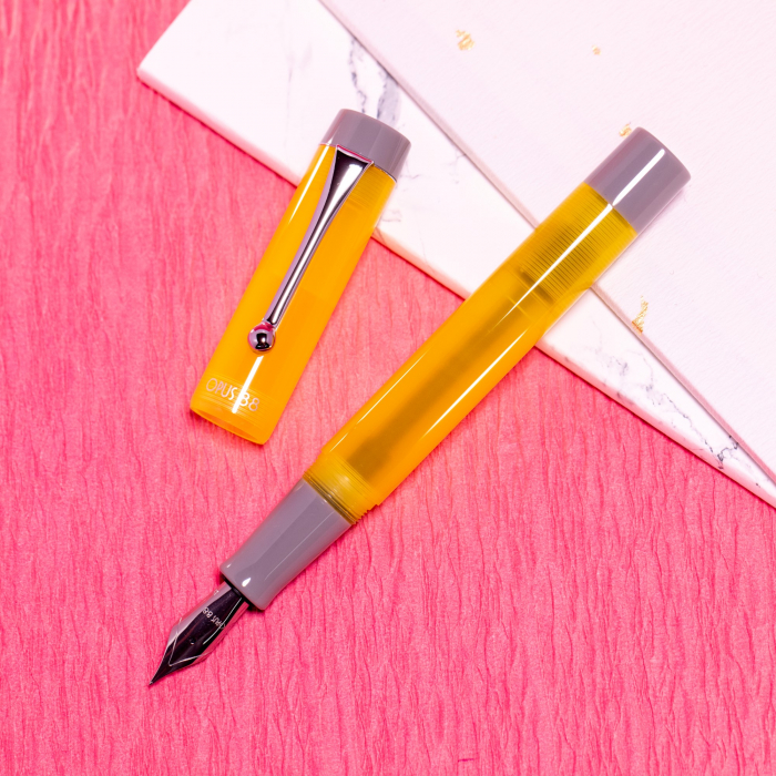 OPUS 88 Yellow Demonstrator 2021 Holiday Edition M [5]