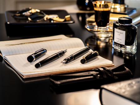 Pilot JUSTUS 95 Black RHT M - 14K Gold Nib [1]