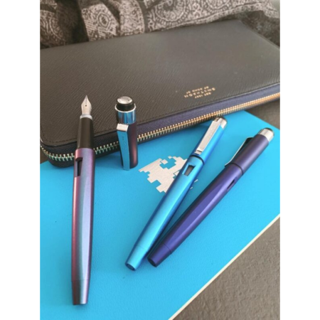 Fountain Diplomat Magnum Indigo Blue EF [1]