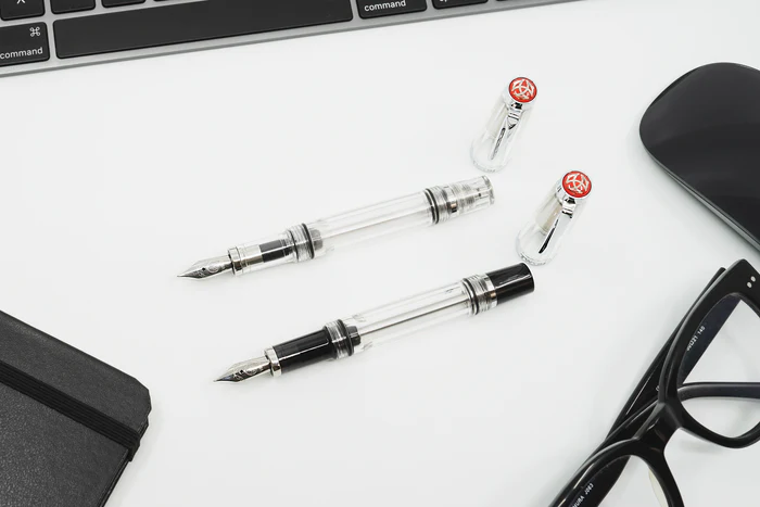 Stilou TWSBI VAC Mini Clear F [5]