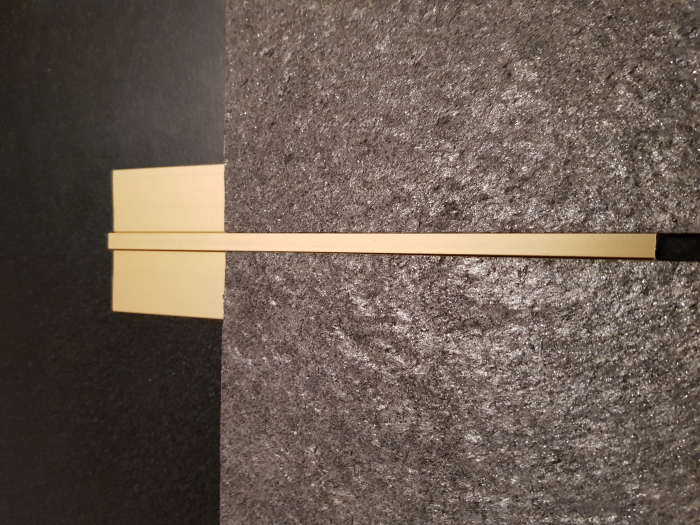 Profil metalic GOLD pentru delimitare 2,7 ml [9]