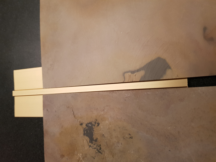 Profil metalic GOLD pentru delimitare 2,7 ml [5]