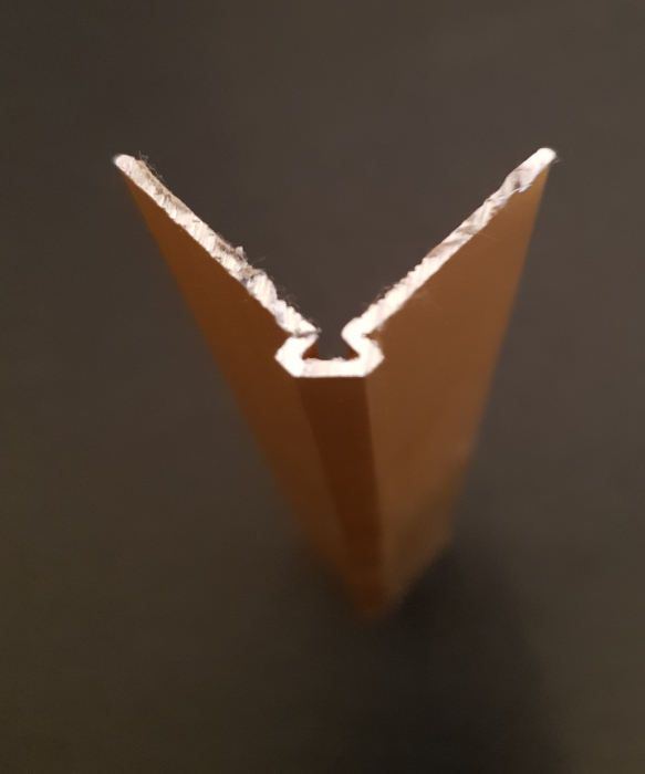 Profil metalic GOLD pentru colt exterior patrat 2,7 ml [3]