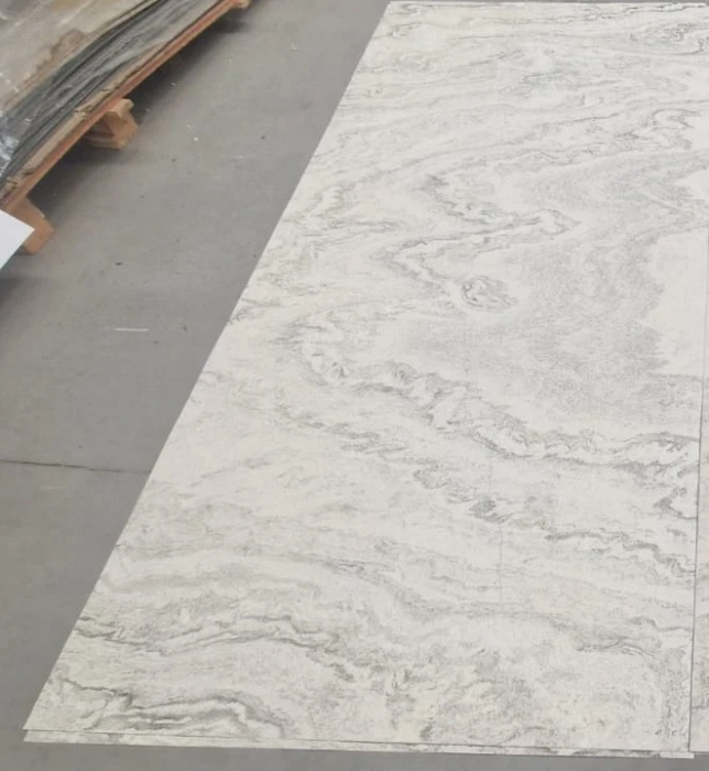 Everest White 122x244 cm (2,997 mp ) [2]