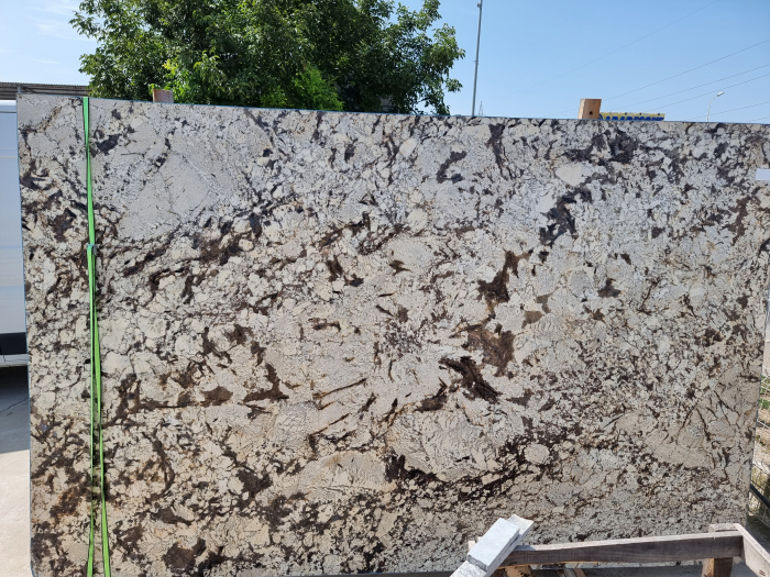 Lastra Panda Ouro Marmura 2 cm [2]