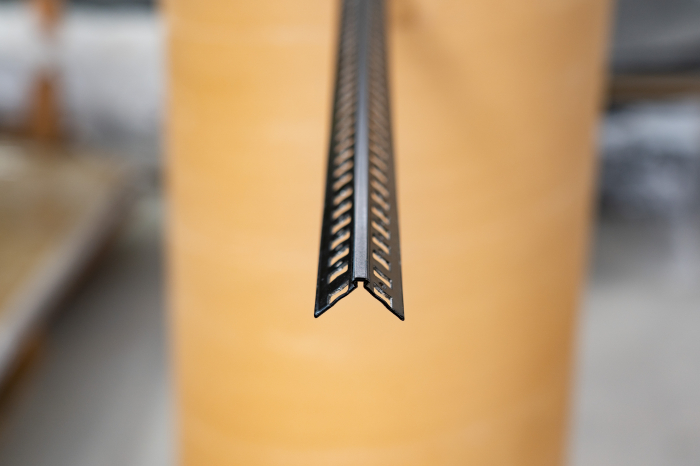 Profil metalic BLACK pentru colt exterior patrat 2,7 ml [5]