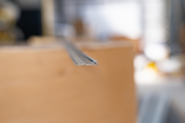 Profil metalic STEEL pentru finisare 2,5 ml [2]