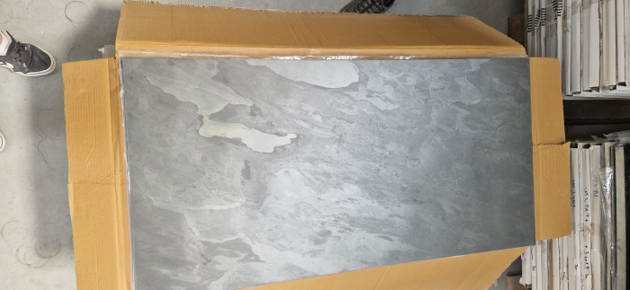 South Grey 61x122 cm (0,7442 mp) [2]