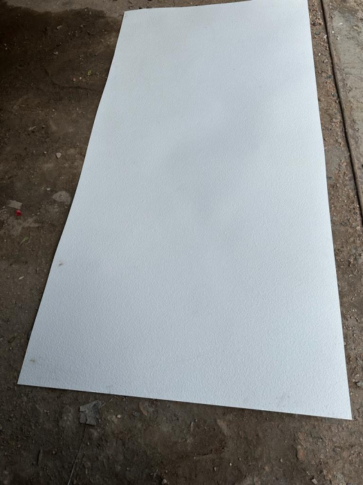 Sparkle White 122x244 cm (2,997 mp ) [2]