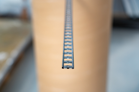 Profil metalic SILVER pentru finisare 2,5 ml [1]