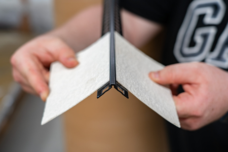 Profile StoneFlex - Profil metalic BLACK pentru colt exterior patrat 2,7 ml