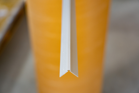 Profil metalic SILVER pentru colt exterior patrat 2,7 ml [2]