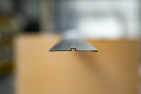 Profil metalic SILVER pentru delimitare 2,7 ml [2]