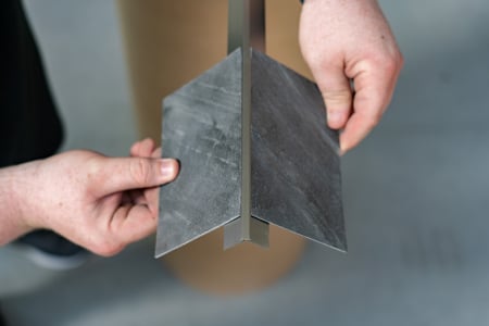 Profile StoneFlex - Profil metalic STEEL pentru colt exterior patrat 2,7 ml