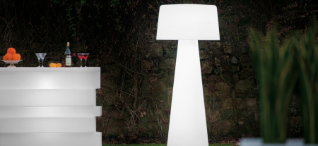 Lampa de podea din polietilena TIME OUT [5]