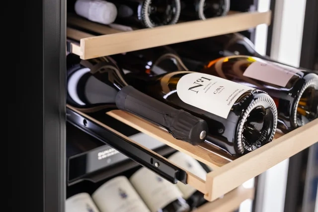 Vitrină de vin încorporabilă Dunavox DVS-44.120DC Spirit, 2 zone, 44 sticle, 88,2 cm, clasa F, culoare RAL personalizabilă [7]