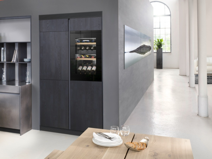 Vitrină de vin încorporabilă Liebherr EWTgb 1683 Vinidor, 2 zone, 33 sticle, clasa G [8]