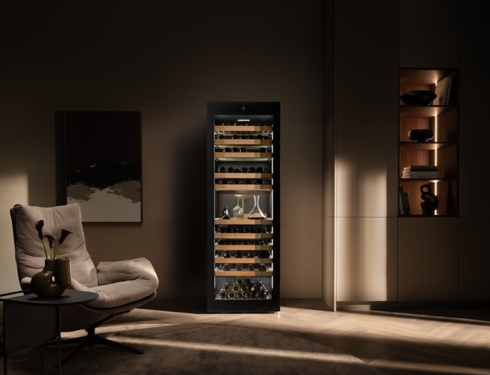 Vitrină de vin independentă Liebherr WPgbi 7483 Vinidor Selection, 3 zone, 149 sticle, 201,3 cm, clasa F, BlackSteel [11]