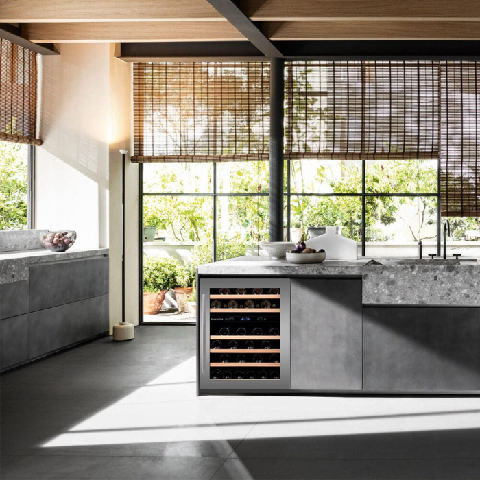 Vitrină de vin sub blat sau independentă Dunavox DAUF-46.145DSS Flow, 2 zone, 46 sticle, 82 cm, clasa G, inox [4]