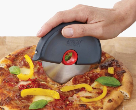 Toate produsele - Cutit Pizza Gri/Rosu - Joseph&Joseph