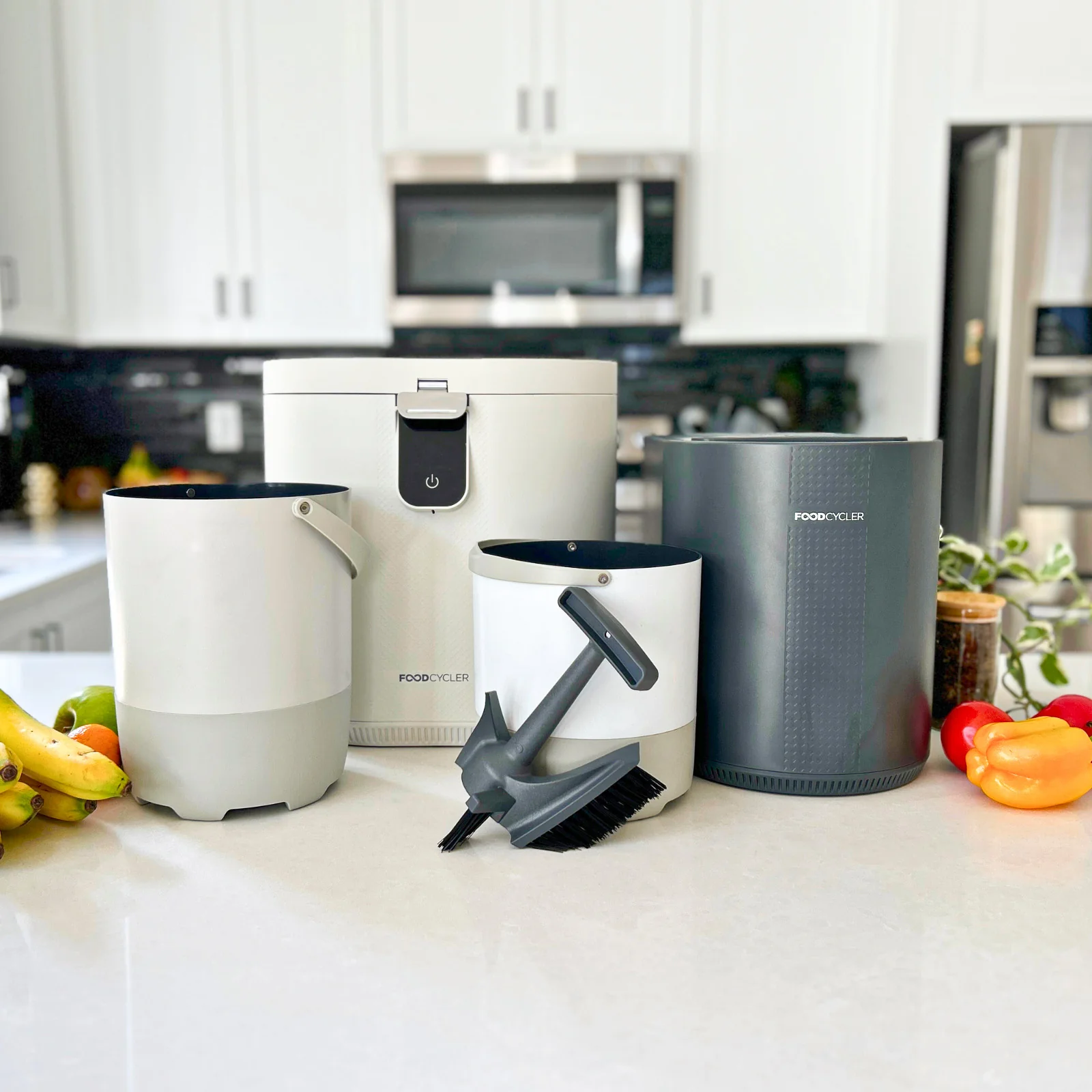 Set recipient interior și perie FoodCycler InfinityBrush™ pentru Eco 3, alb [1]