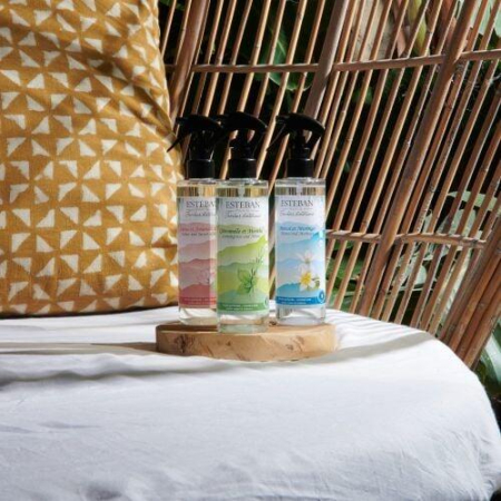 Spray Textile&Camera 250ml Monoi&Moringa - Esteban Paris [1]