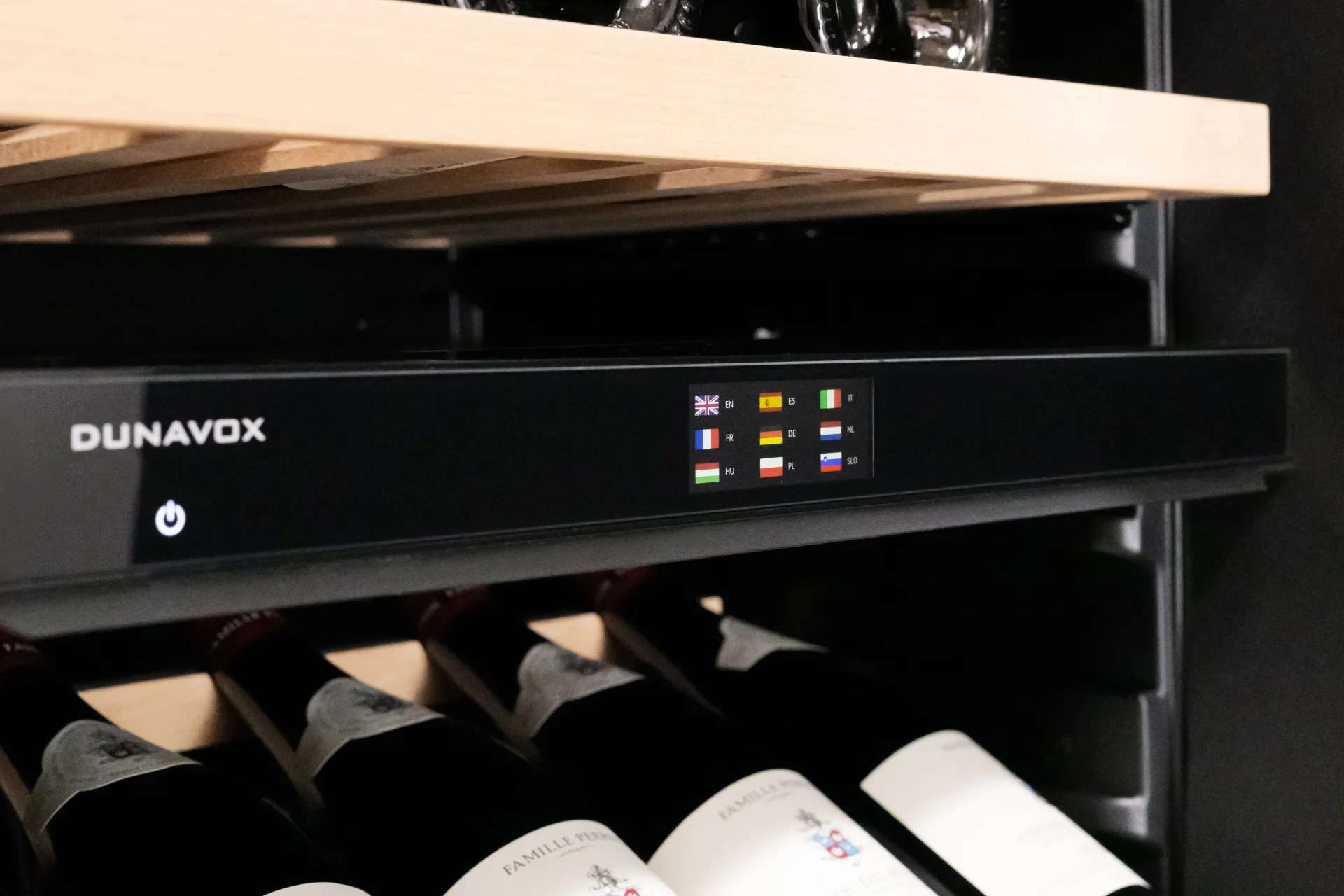 Vitrină de vin încorporabilă sub blat Dunavox DAUF-41.146DBH Flow, 2 zone, 41 sticle, 88 cm, clasa F, negru [6]