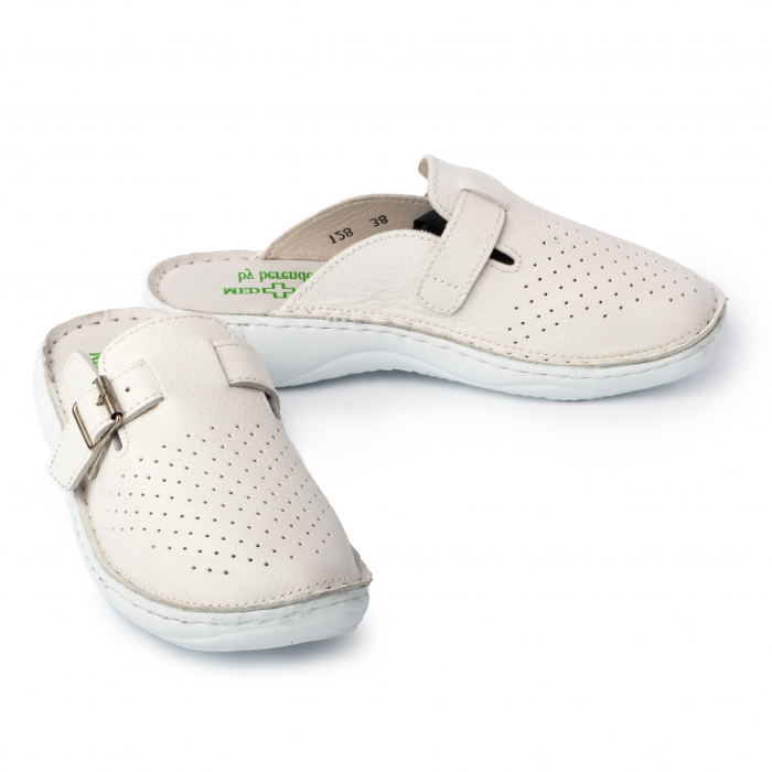 Saboti confort dama Medline 128 alb [2]